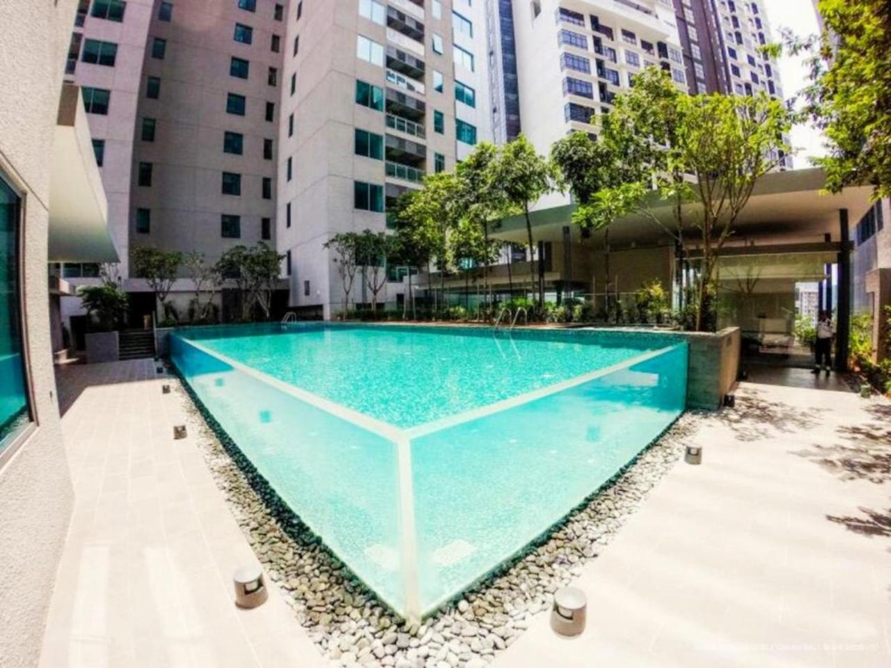 Summer Suites Klcc By Apartx Kuala Lumpur Exterior foto